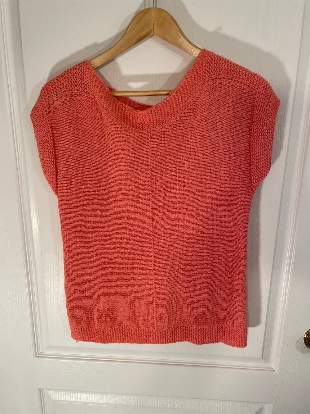 Cable & Gauge Coral Knit Short-Sleeve Sweater